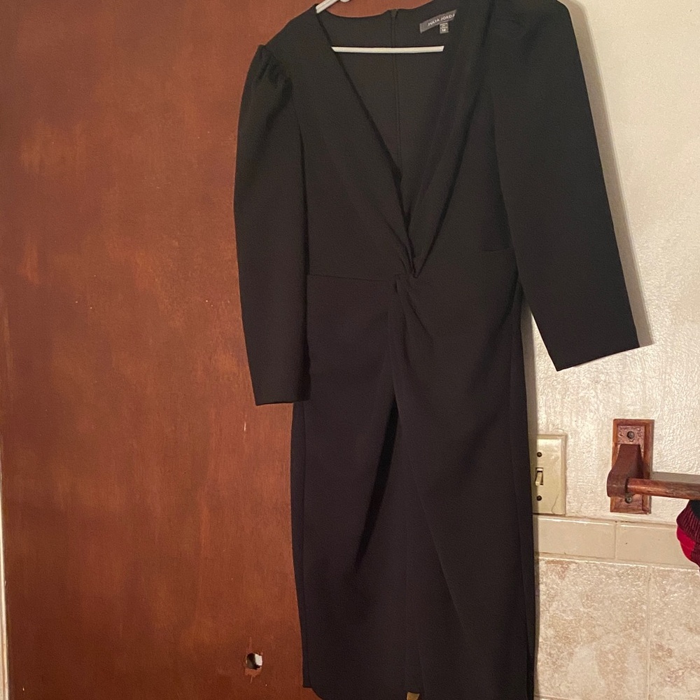 julia jordan Black Midi Dress with Twist Front